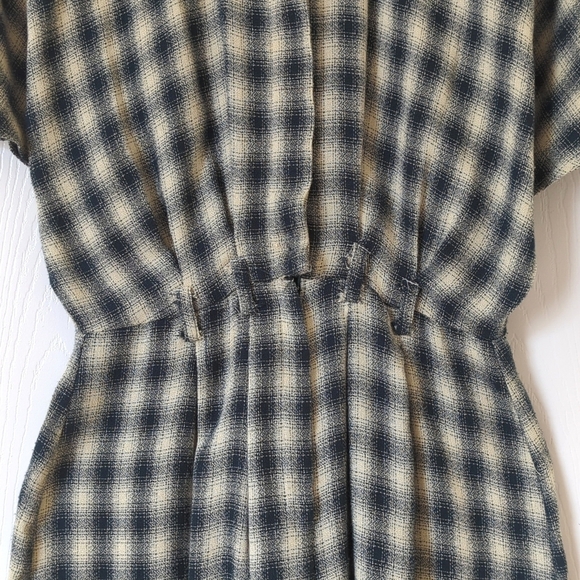 Be Smart 80's Vintage Classic Plaid Short Sleeve Wide Leg Romper Navy Cream 3/4 - Picture 8 of 16